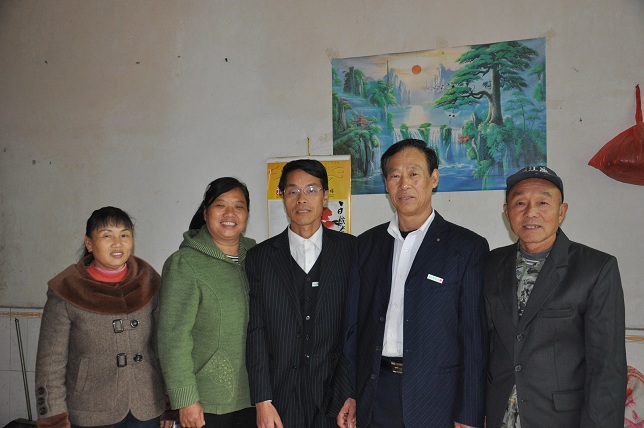 爱心解惑疑难病--梅山名医罗东吾侧记.JPG